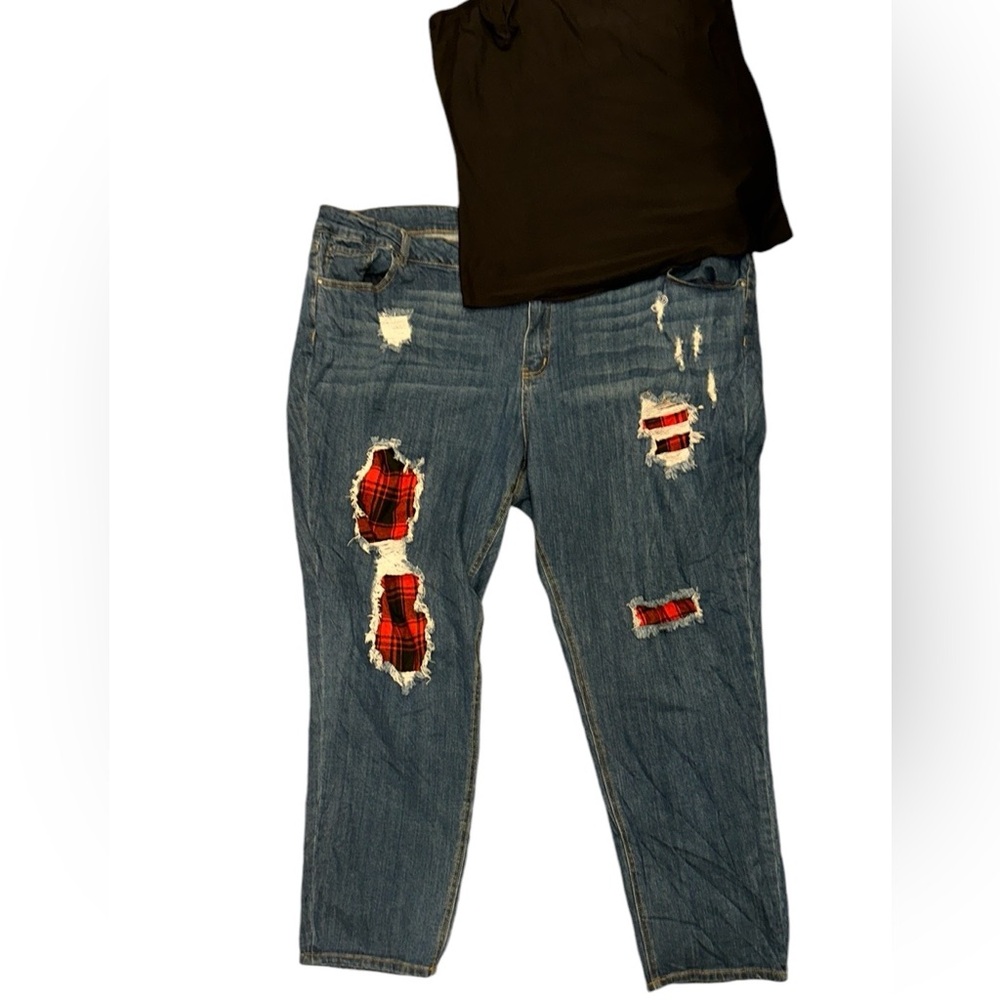 Ashley Stewart Plaid Red Black Skinny Jean Sz 32 Christmas